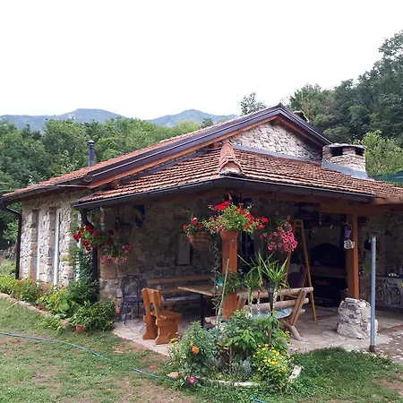 Holiday Kraljica Nyaraló Konjic