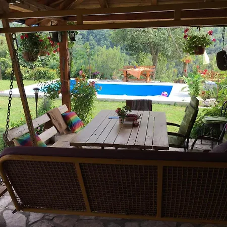 Holiday Kraljica Nyaraló Konjic