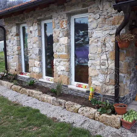 Nyaraló Holiday Kraljica Konjic