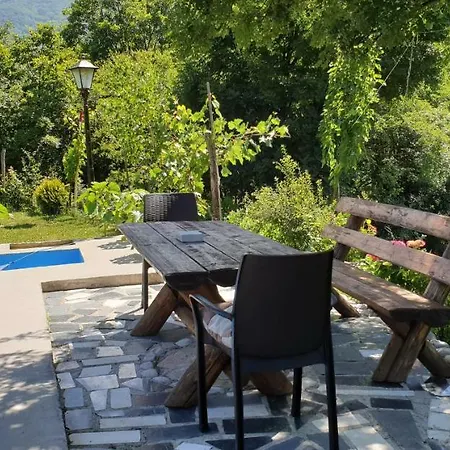 Nyaraló Holiday Kraljica *